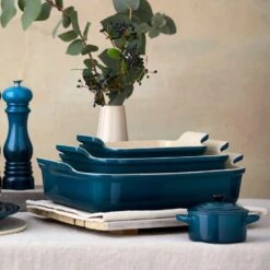 Le Creuset Heritage Deep Rectangular Dish 26cm Deep Teal 9 Le Creuset Heritage Deep Rectangular Dish 26cm Deep Teal -Denby Sales Store 49014 36500