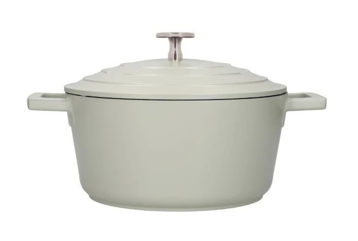 Masterclass Cast Aluminium Casserole Dish 20cm Mint 4 Masterclass Cast Aluminium Casserole Dish 20cm Mint - Image 2